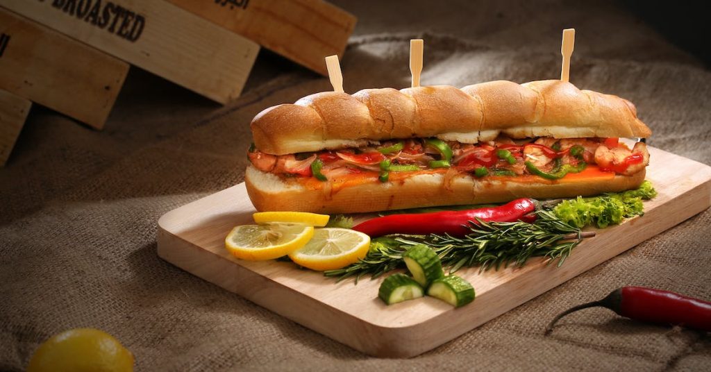 Tuna sandwich-and-slice-of-lemons