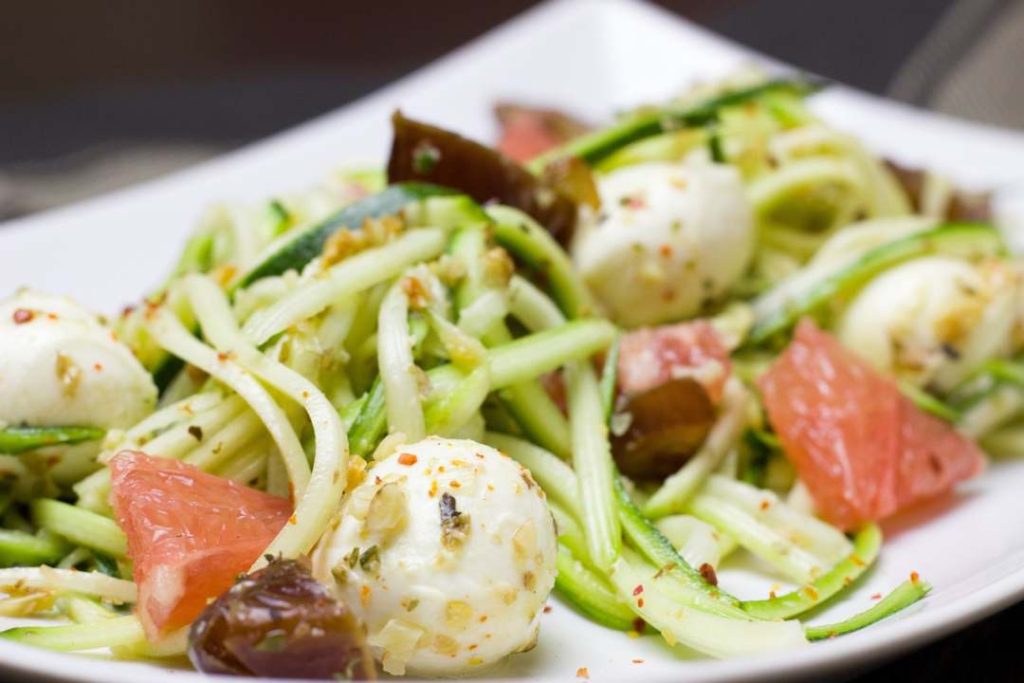 zucchini-noodles-healthy-diet